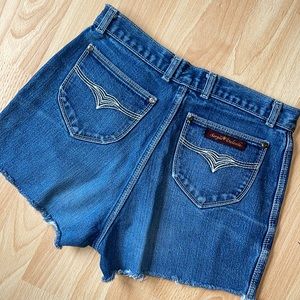 Womens Sergio Valente cut off shorts - size 6